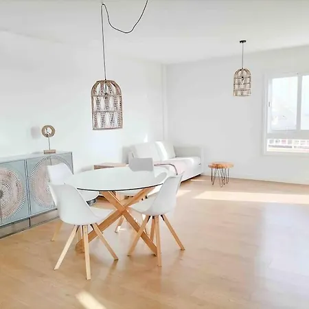 Oceanview Retreat Apartament *